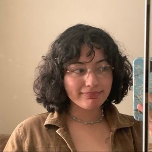 Meet your Posher, Monica